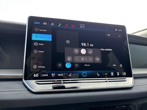New 2026 Volkswagen Tiguan SE R-Line FWD image 24