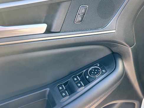 Certified 2024 Ford Edge SEL w/ Convenience Package image 28