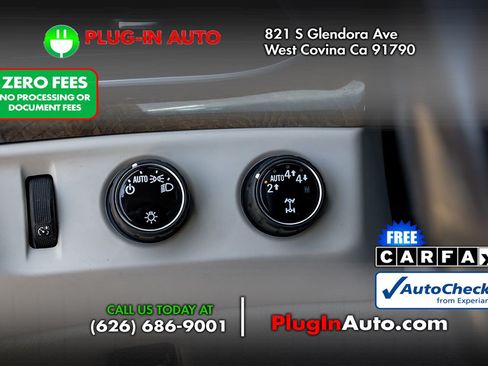 Used 2020 Cadillac Escalade Premium Luxury AWD/4WD image 2