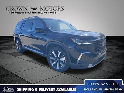 Used 2025 Honda Pilot Elite