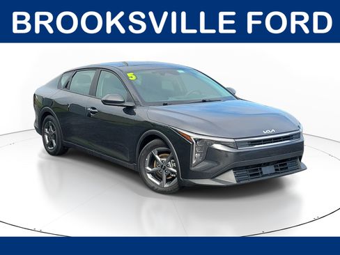 Used 2025 Kia K4 FWD image 1