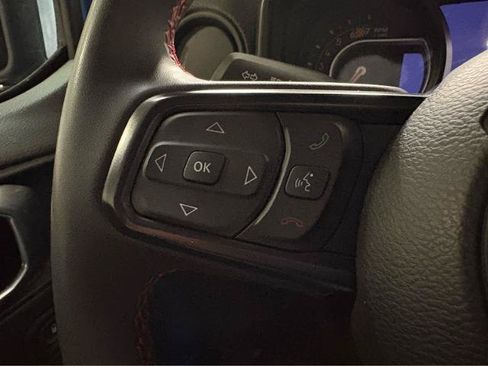 Used 2024 Jeep Wrangler Unlimited Rubicon AWD/4WD image 19