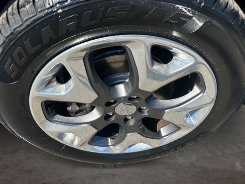 Used 2021 Jeep Compass Limited AWD/4WD image 20
