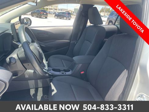 Used 2025 Toyota Corolla LE FWD image 27