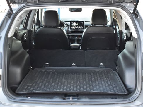 Used 2022 Jeep Compass Trailhawk w/ Trailhawk Convenience Group image 10