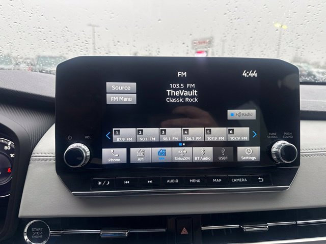 Used 2023 Mitsubishi Outlander SEL FWD image 16