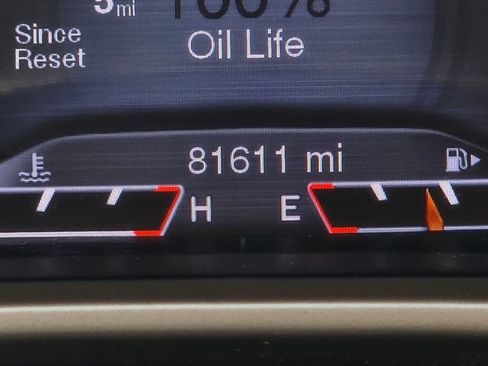 Used 2014 Jeep Cherokee Limited w/ Technology Group AWD/4WD image 27