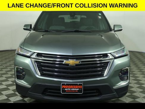 Used 2023 Chevrolet Traverse LT AWD/4WD image 9