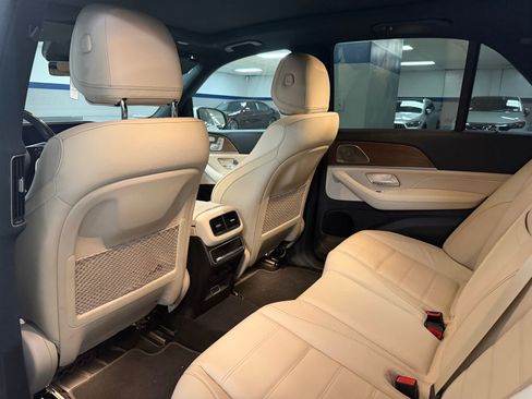 Certified 2024 Mercedes-Benz GLE 450e 4MATIC image 5