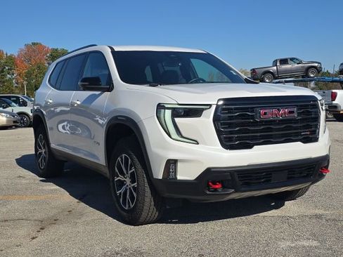 Used 2024 GMC Acadia AT4 image 7