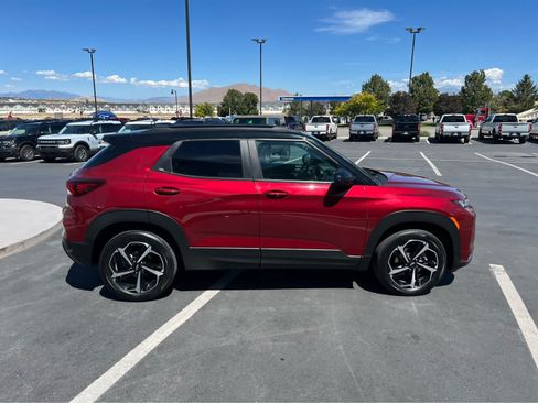 Used 2023 Chevrolet TrailBlazer RS w/ Convenience Package AWD/4WD image 6