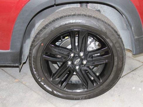 Used 2024 Chevrolet Trax ACTIV w/ Driver Confidence Package image 49