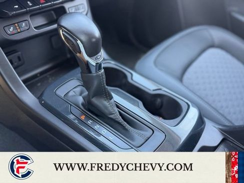 Used 2022 Chevrolet Colorado Z71 AWD/4WD image 21
