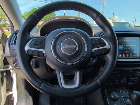 Used 2019 Jeep Compass Limited AWD/4WD image 22