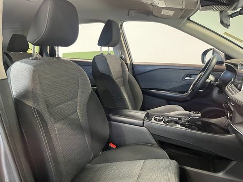 Used 2023 Nissan Rogue SV AWD/4WD image 10