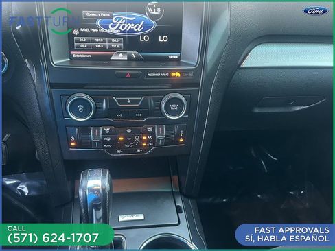 Used 2016 Ford Explorer XLT w/ Equipment Group 201A AWD/4WD image 32