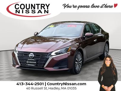 Used 2024 Nissan Altima 2.5 SV w/ SV Premium Package