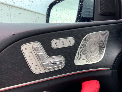 Used 2025 Mercedes-Benz GLE 450 4MATIC Coupe image 34