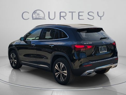 Certified 2026 Mercedes-Benz GLA 250 image 3