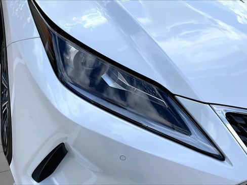 Used 2022 Lexus RX 450hL AWD w/ Premium Package image 28