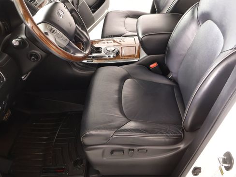 Used 2019 INFINITI QX80 Luxe w/ 22" Wheel Package image 11