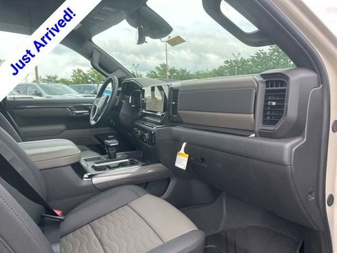 New 2026 Chevrolet Silverado 1500 ZR2 w/ Dark Appearance Package AWD/4WD image 34