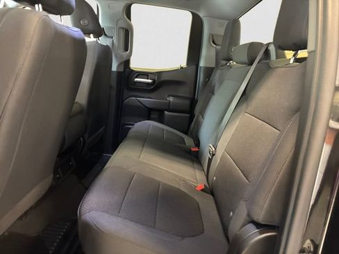 Used 2020 Chevrolet Silverado 1500 Custom w/ Custom Value Package AWD/4WD image 14