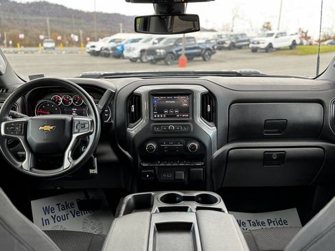 Used 2022 Chevrolet Silverado 3500 W/T w/ Gooseneck/5TH Wheel Package image 21