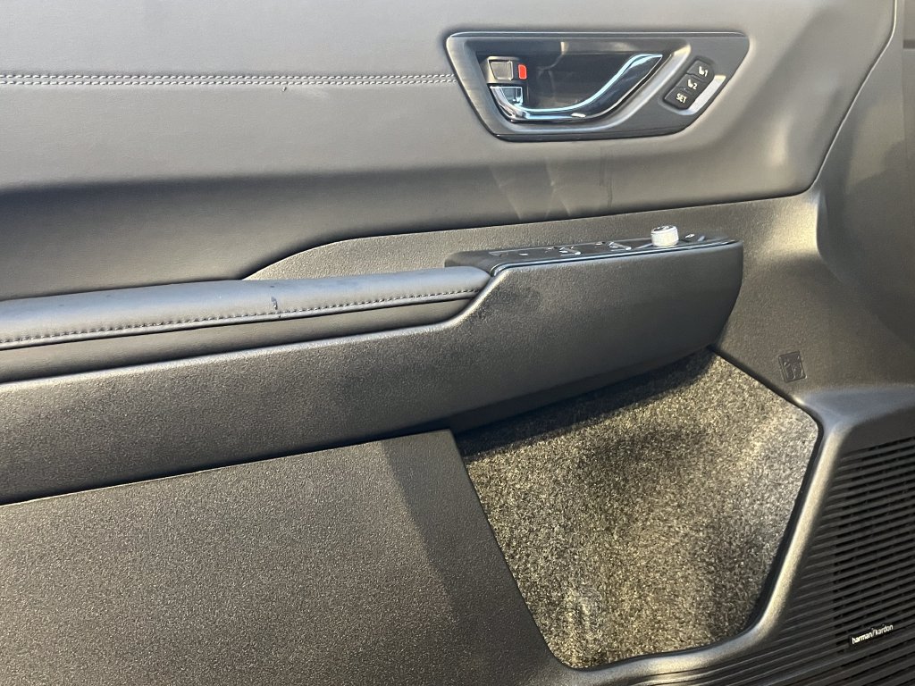 New 2026 Subaru Outback Touring AWD/4WD image 10