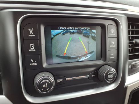 Used 2015 RAM 1500 Big Horn AWD/4WD image 23