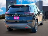 Used 2023 Nissan Rogue SV image 5