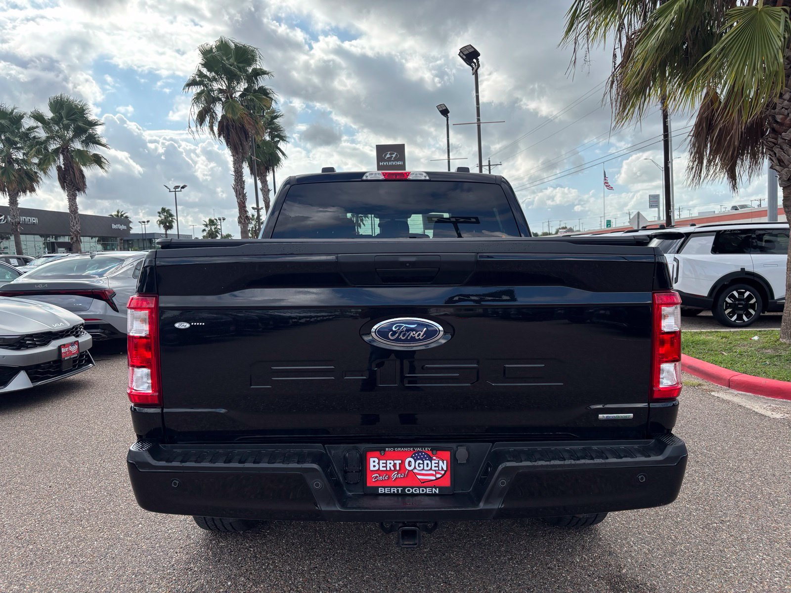 Used 2023 Ford F150 XL w/ STX Appearance Package AWD/4WD image 5