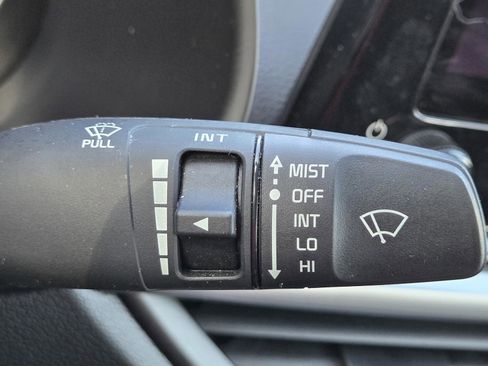 Certified 2022 Kia Forte GT image 22