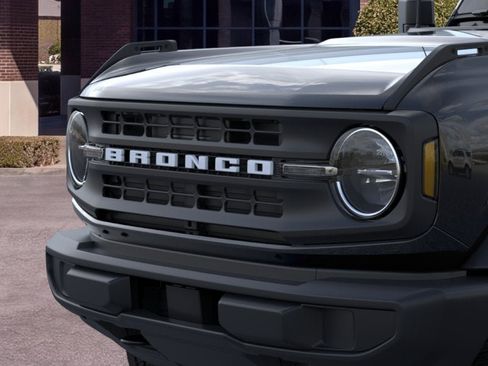 New 2026 Ford Bronco 2-Door AWD/4WD image 19