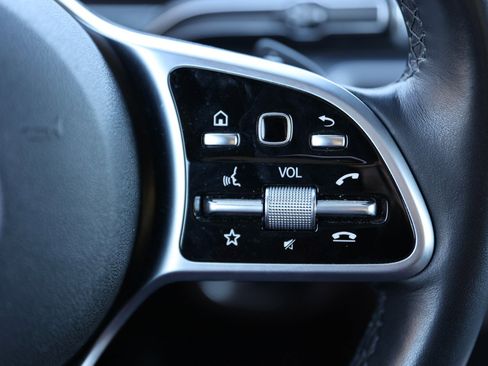 Used 2022 Mercedes-Benz GLE 350 4MATIC image 36