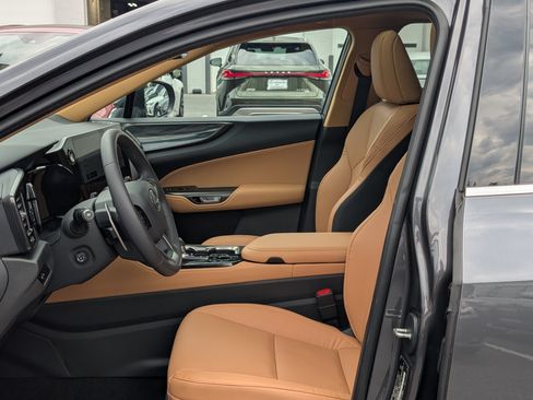 Used 2024 Lexus NX 350 AWD image 16