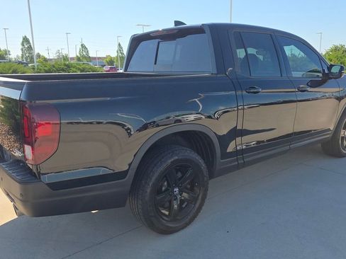 Certified 2023 Honda Ridgeline Black Edition image 5