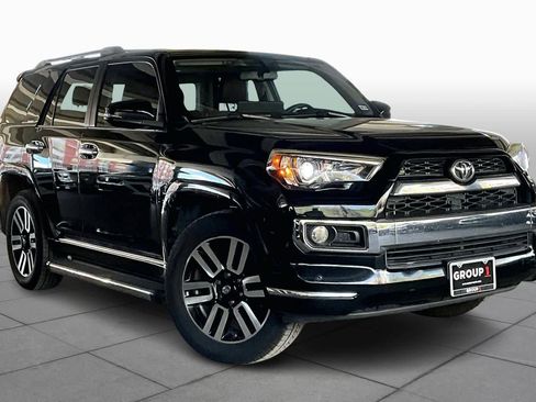 Used 2017 Toyota 4Runner Limited image 2