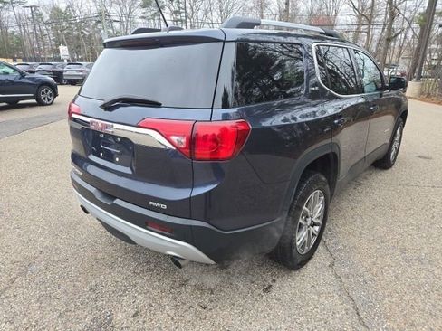 Used 2019 GMC Acadia SLE image 5