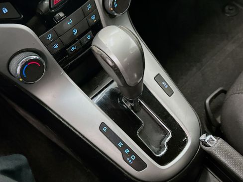 Used 2013 Chevrolet Cruze LT FWD image 23