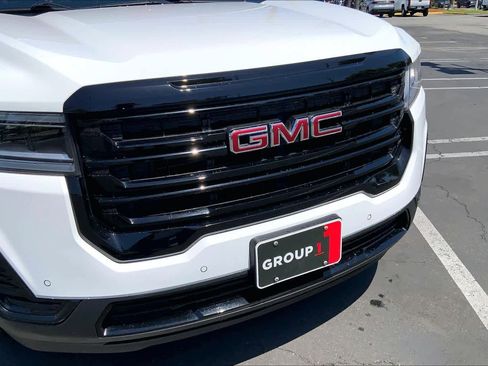 Used 2022 GMC Acadia SLE w/ Elevation Edition FWD image 29