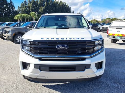 New 2026 Ford Expedition Max Platinum w/ Platinum Ultimate Package image 2