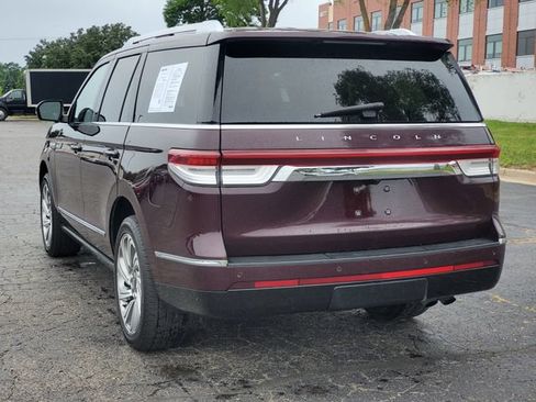 Certified 2024 Lincoln Navigator Reserve AWD/4WD image 3
