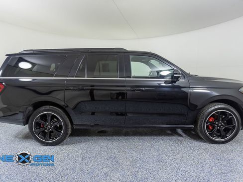 Used 2022 Ford Expedition Max Limited AWD/4WD image 8