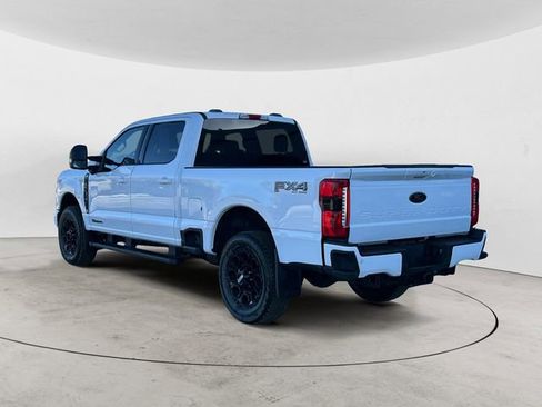 Certified 2025 Ford F350 Lariat w/ Black Appearance Package image 3