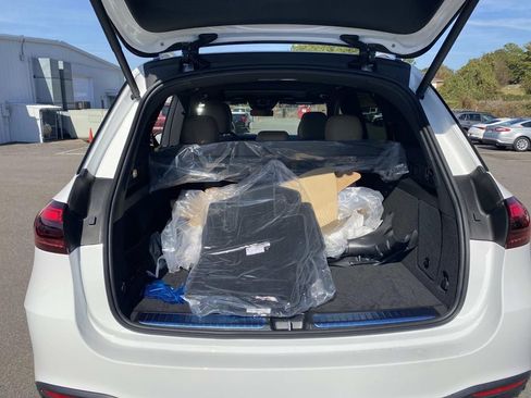 New 2026 Mercedes-Benz GLE 580 4MATIC image 9