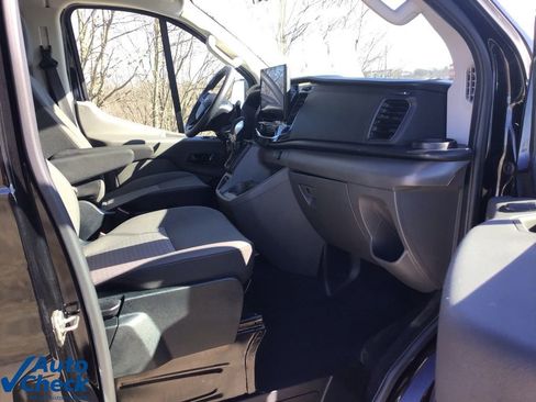 Used 2023 Ford Transit 350 148 Low Roof Wagon image 17