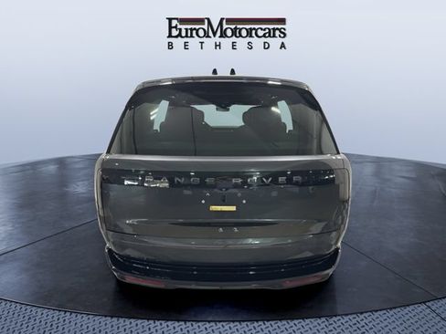Used 2024 Land Rover Range Rover Long Wheelbase Autobiography AWD/4WD image 4