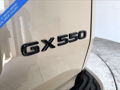 Used 2026 Lexus GX 550 AWD/4WD image 42