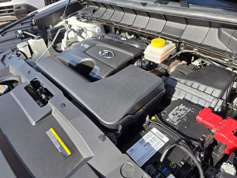 Used 2024 INFINITI QX60 Sensory w/ Vision Package image 24